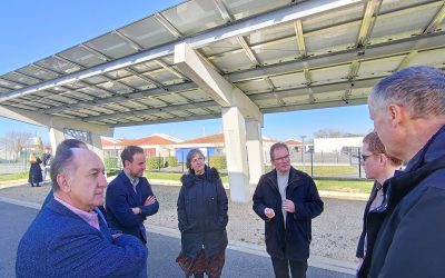 Mondonville : 2 ombrières photovoltaïques en autoconsommation pour les écoles Caroline Aigle et Jules Verne